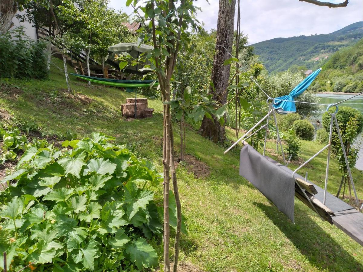 Bed and Breakfast Prenociste Na Drini Foca Exteriér fotografie